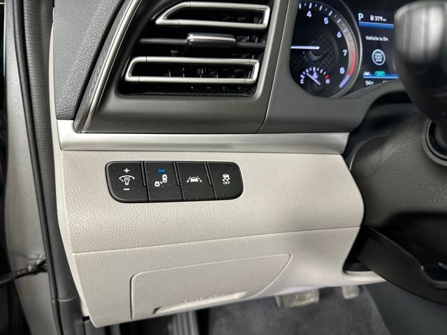 Used 2020 Hyundai Elantra Limited w/ Ultimate Package 03 image 19