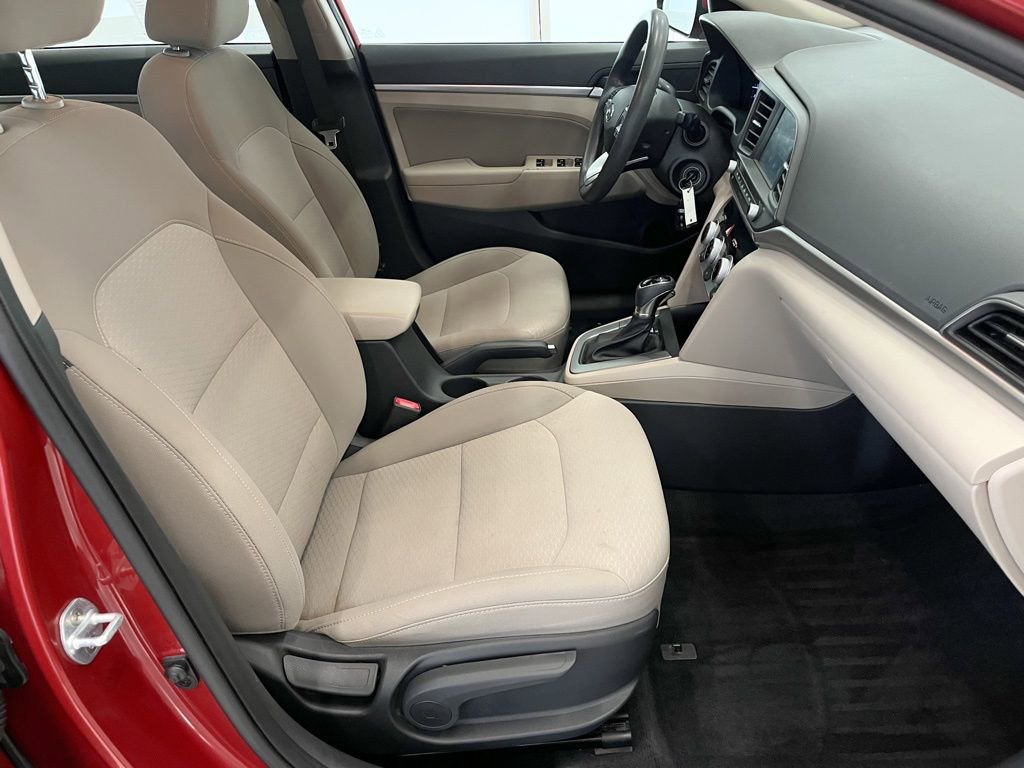 Used 2019 Hyundai Elantra SEL image 30