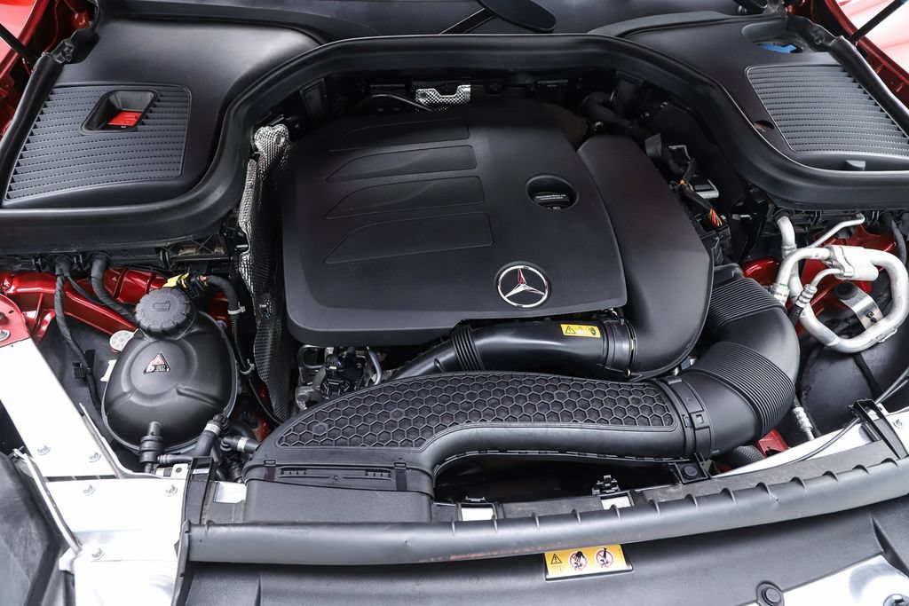 Used 2021 Mercedes-Benz GLC 300 4MATIC image 28