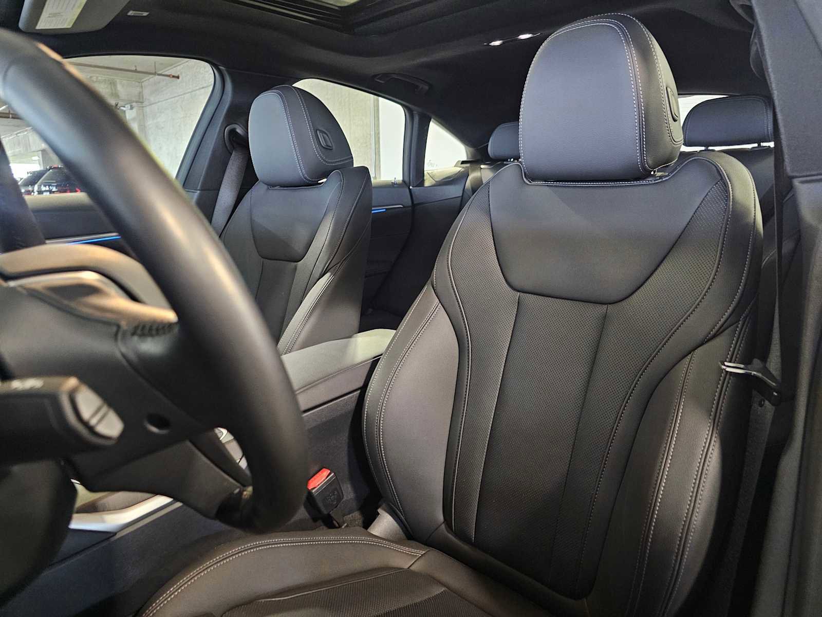 Used 2023 BMW i4 eDrive40 image 33