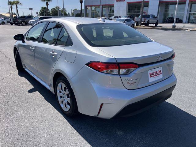 Certified 2026 Toyota Corolla LE FWD image 3