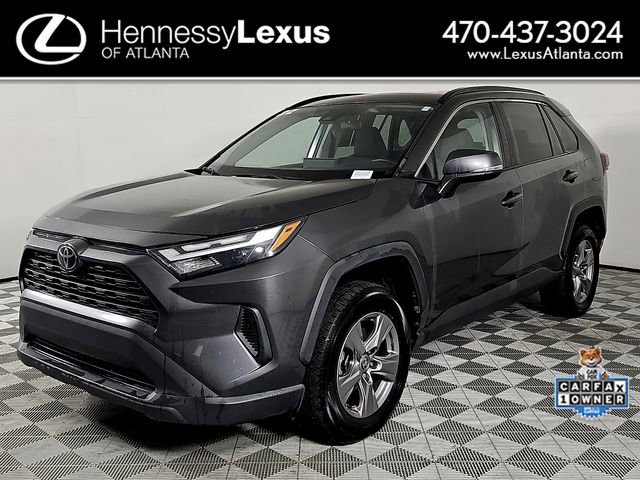 Used 2022 Toyota RAV4 XLE w/ Convenience Package image 1
