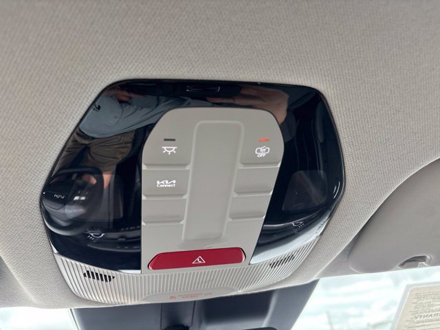 Certified 2025 Kia K4 FWD image 19