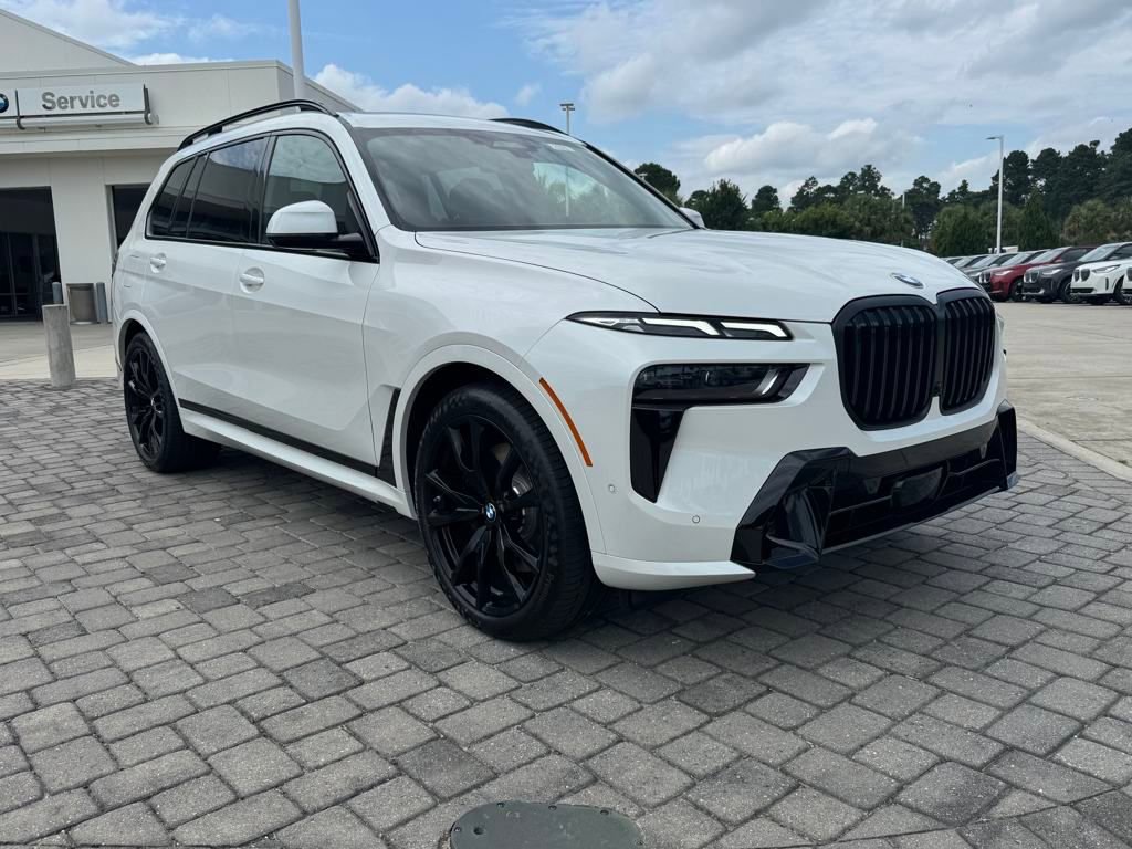 New 2026 BMW X7 xDrive40i w/ M Sport Package image 7