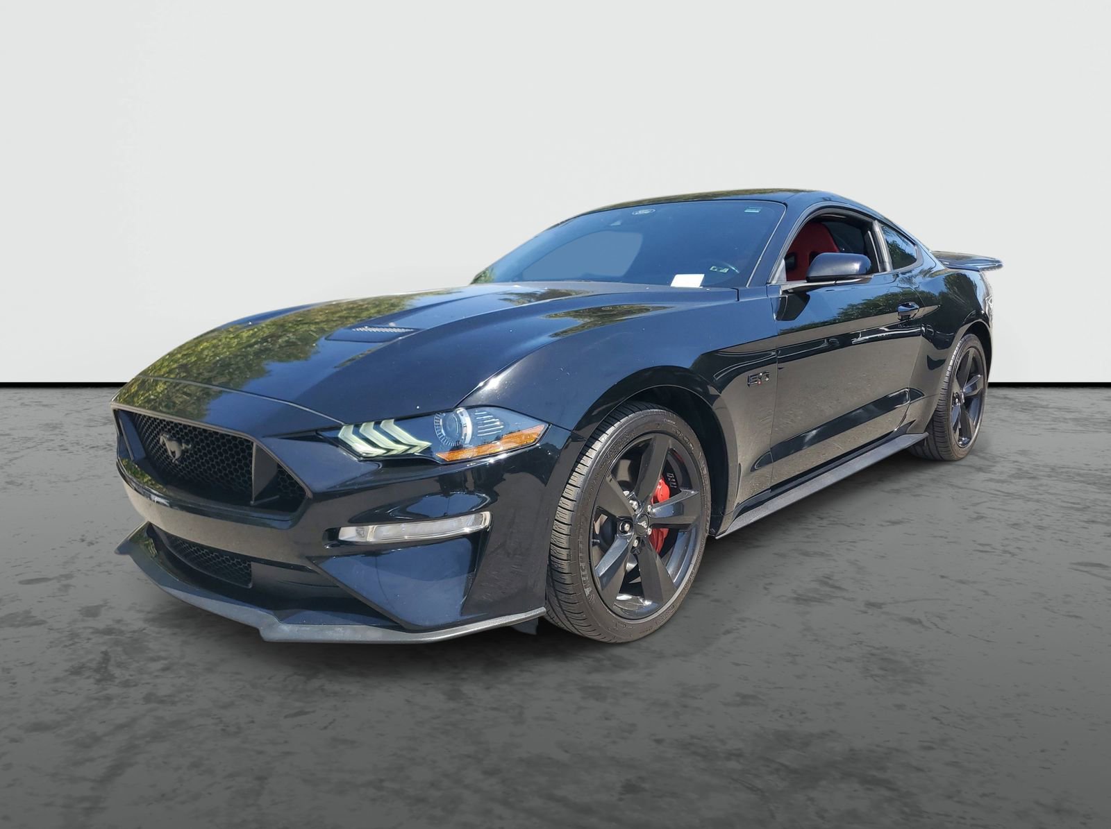 Used 2021 Ford Mustang GT Premium w/ Equipment Group 401A RWD image 2