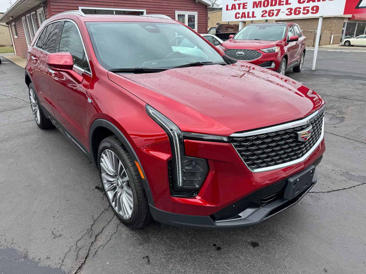 Used 2024 Cadillac XT4 Premium Luxury w/ Technology Package image 3