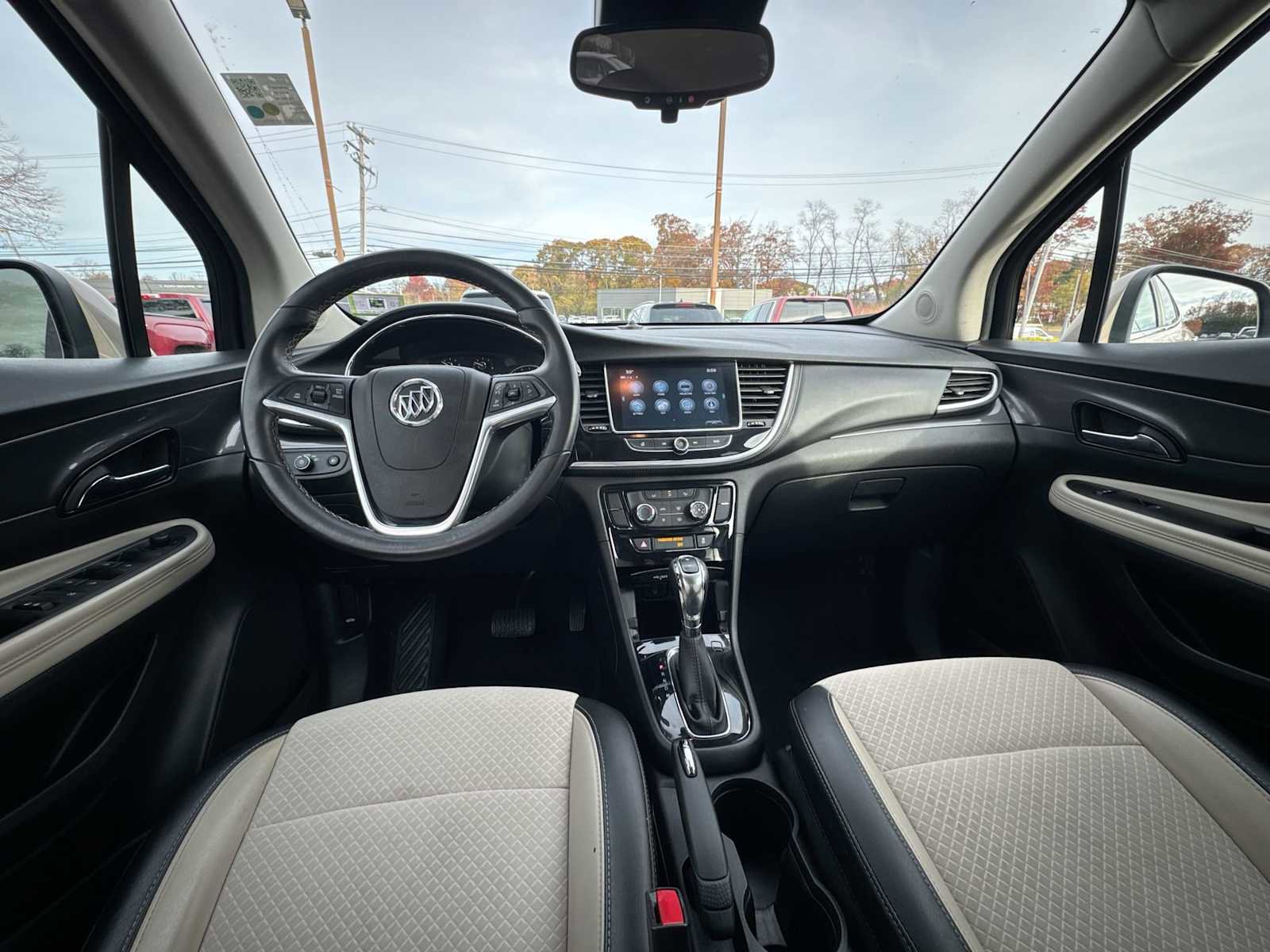 Used 2019 Buick Encore Sport Touring image 20