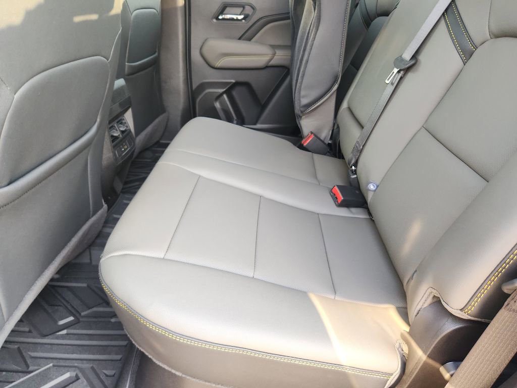 New 2026 Chevrolet Colorado ZR2 w/ Technology Package image 19