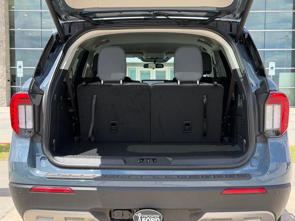 New 2026 Ford Explorer Active w/ Active Comfort Package RWD image 24