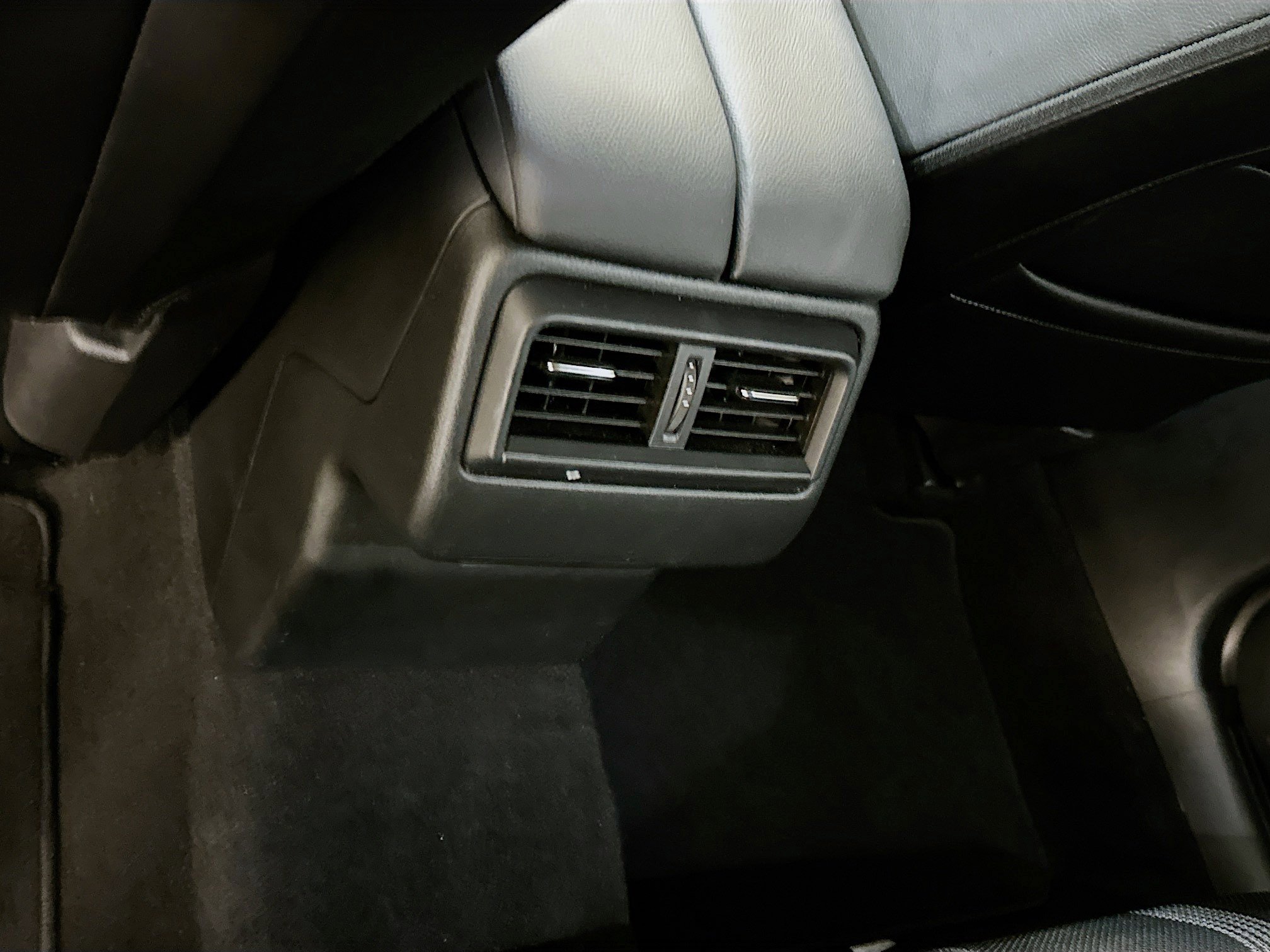 Used 2025 MAZDA CX-50 AWD 2.5 S w/ Premium Package image 29