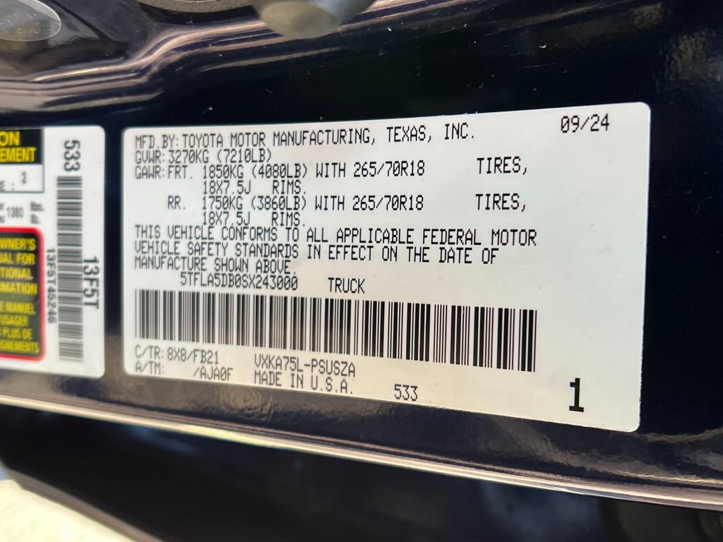 Used 2025 Toyota Tundra SR5 image 27