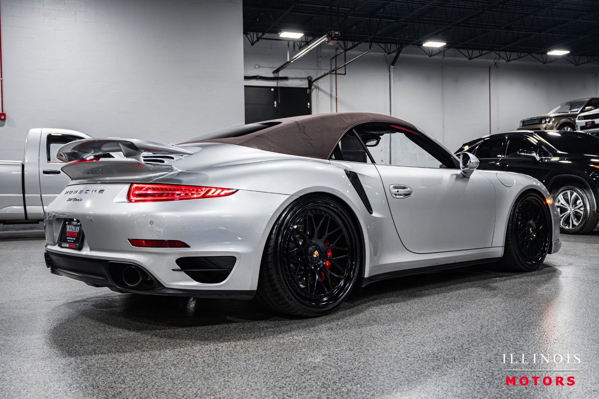 Used 2014 Porsche 911 Turbo image 46