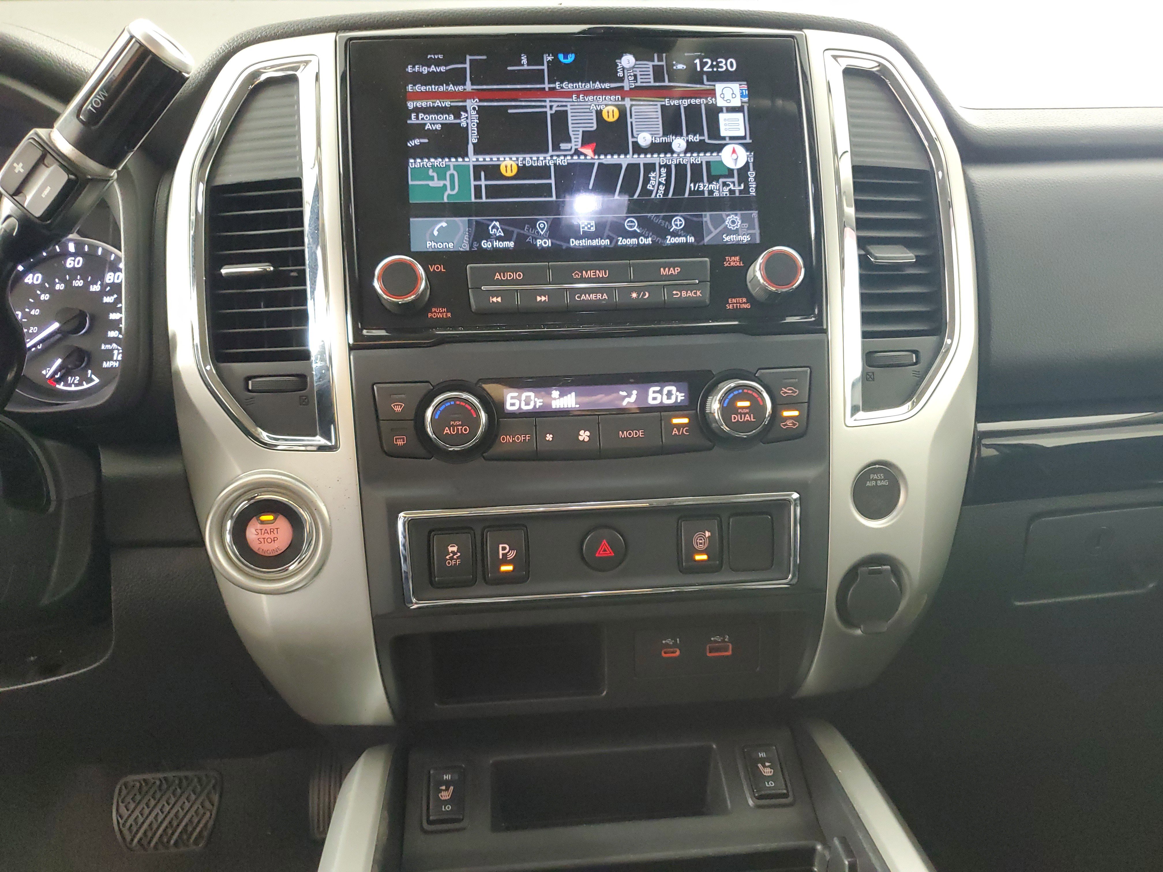 Used 2021 Nissan Titan SV w/ SV Convenience Package image 15