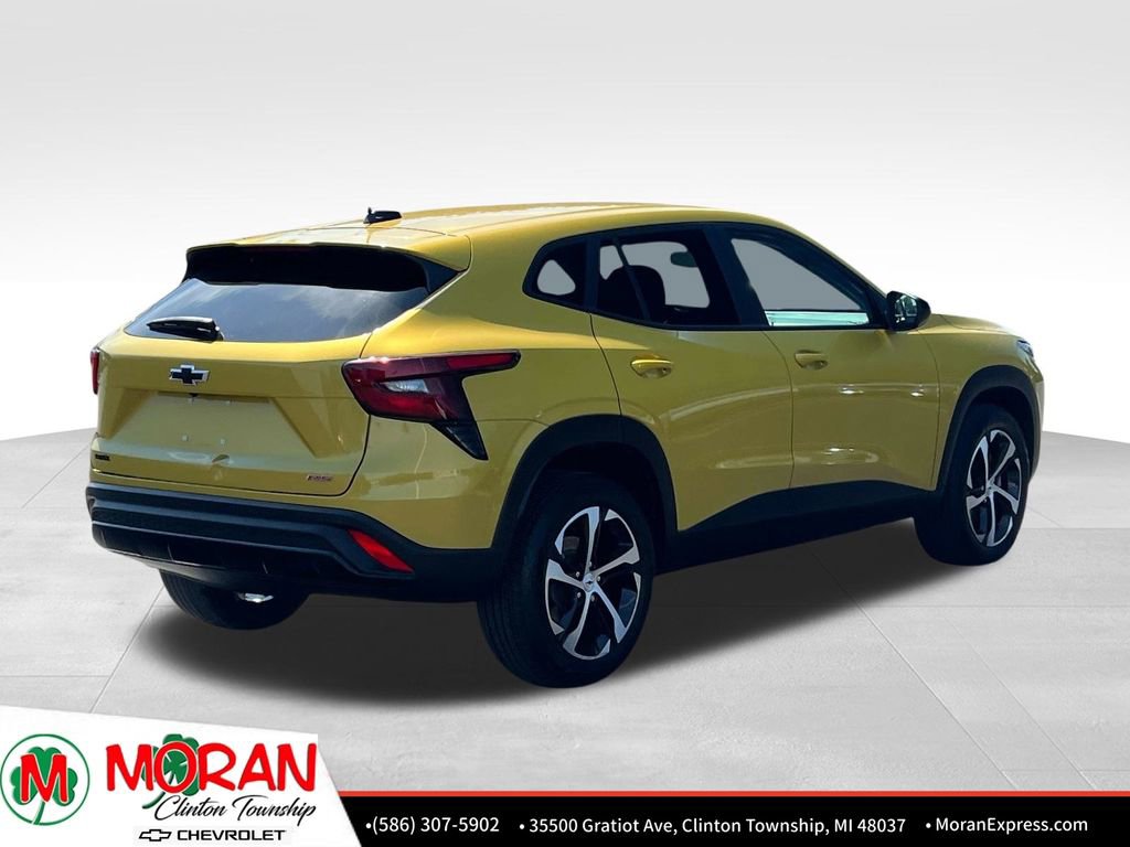 Certified 2024 Chevrolet Trax RS w/ Driver Confidence Package FWD image 6