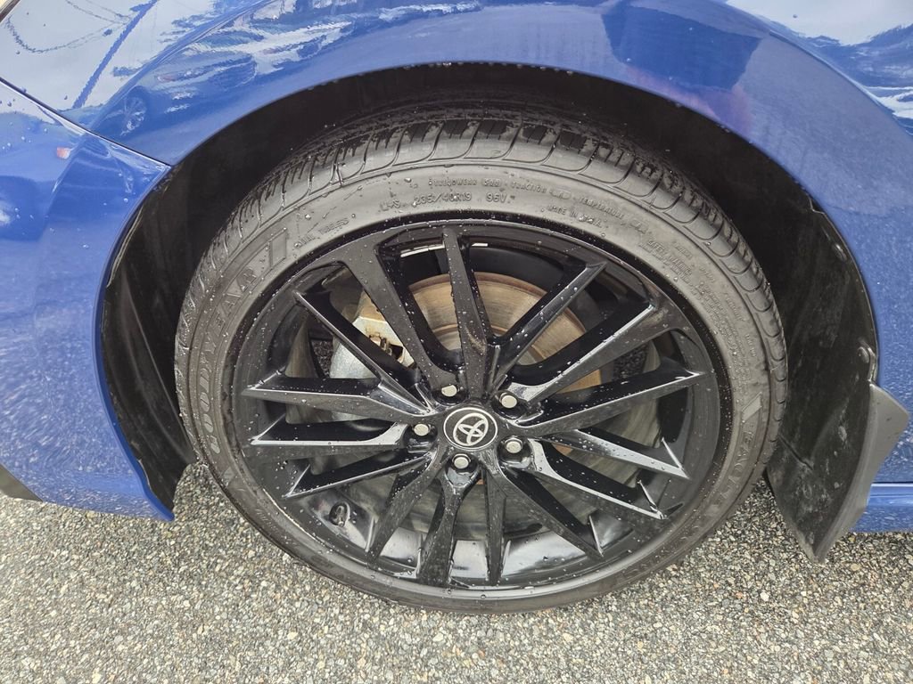 Used 2024 Toyota Camry XSE w/ Cold Weather Package image 5