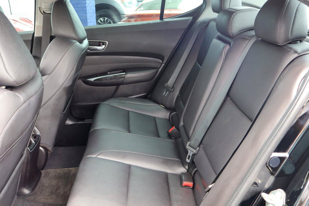 Used 2018 Acura TLX FWD image 18
