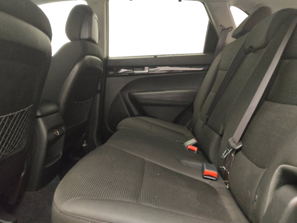 Used 2015 Kia Sorento LX AWD/4WD image 18