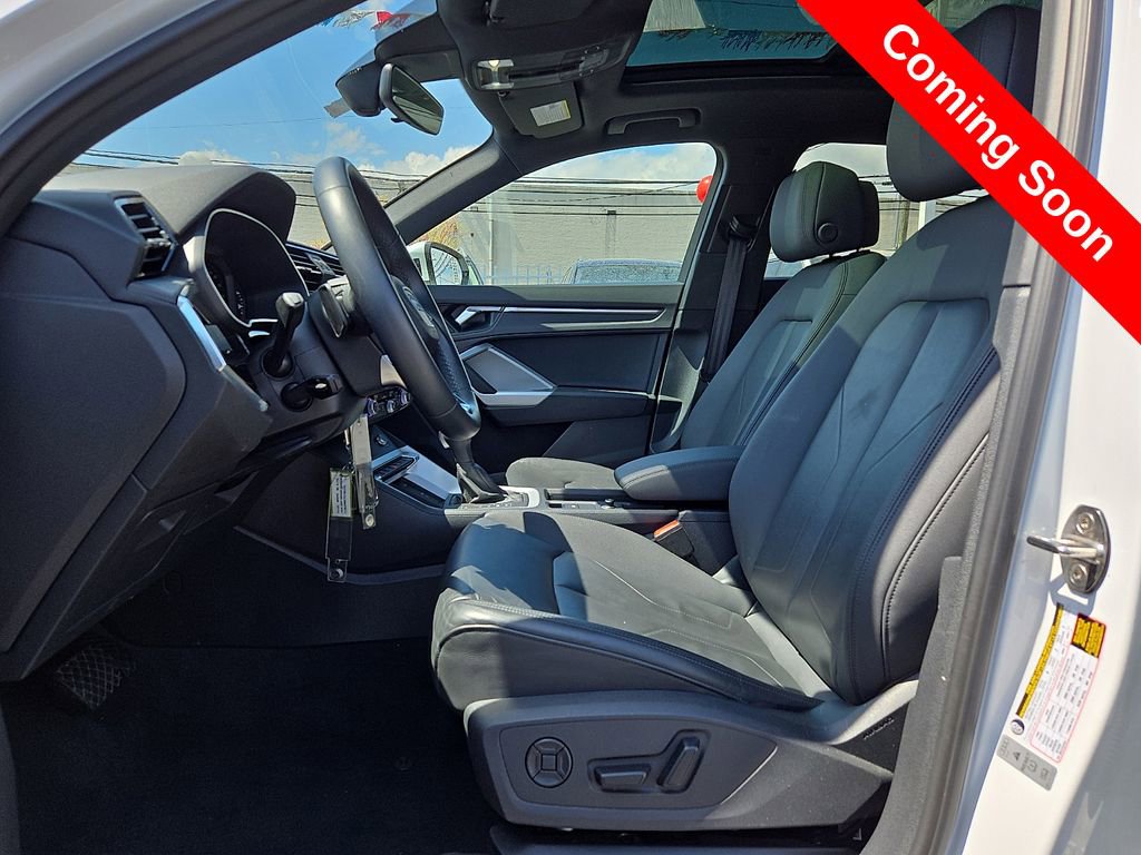 Used 2025 Audi Q3 2.0T Premium AWD/4WD image 15