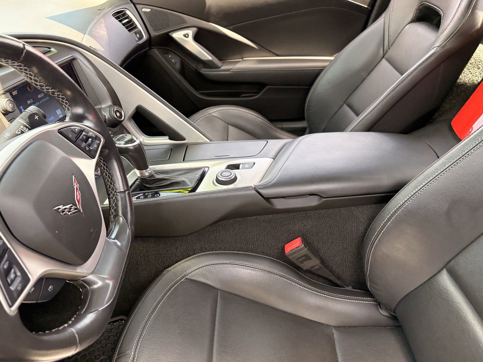Used 2017 Chevrolet Corvette Stingray Convertible w/ Battery Protection Package RWD image 13