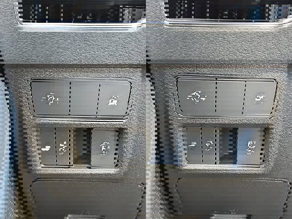 Used 2022 Hyundai Sonata Limited w/ Winter Weather Package image 25