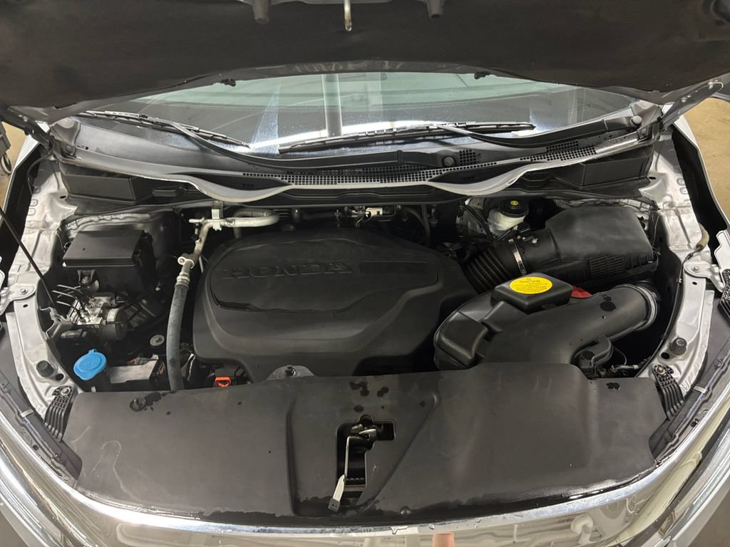 Used 2023 Honda Odyssey EX image 9