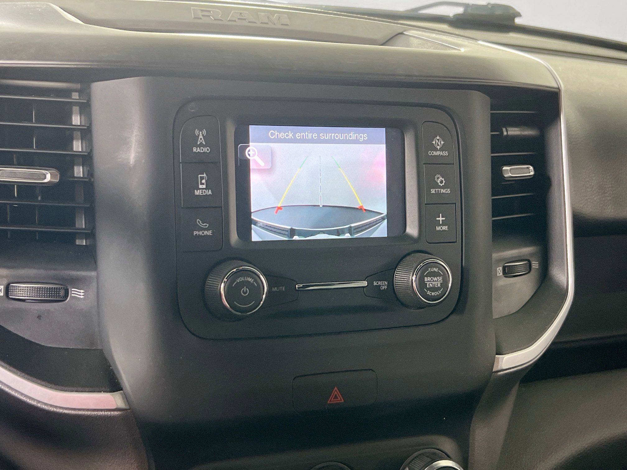 Used 2023 RAM 1500 Lone Star AWD/4WD image 13