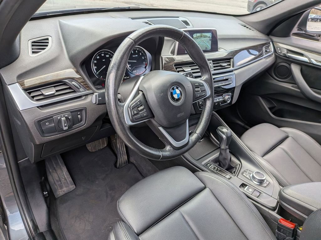 Used 2018 BMW X1 xDrive28i w/ Convenience Package image 9