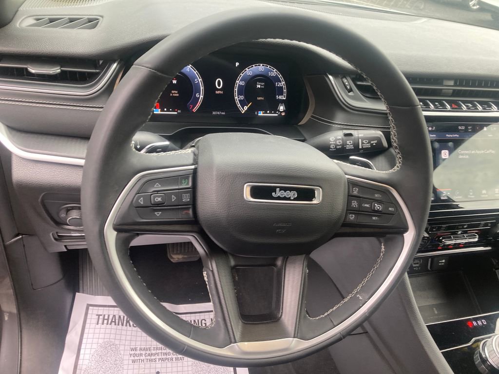 Used 2024 Jeep Grand Cherokee Altitude AWD/4WD image 18
