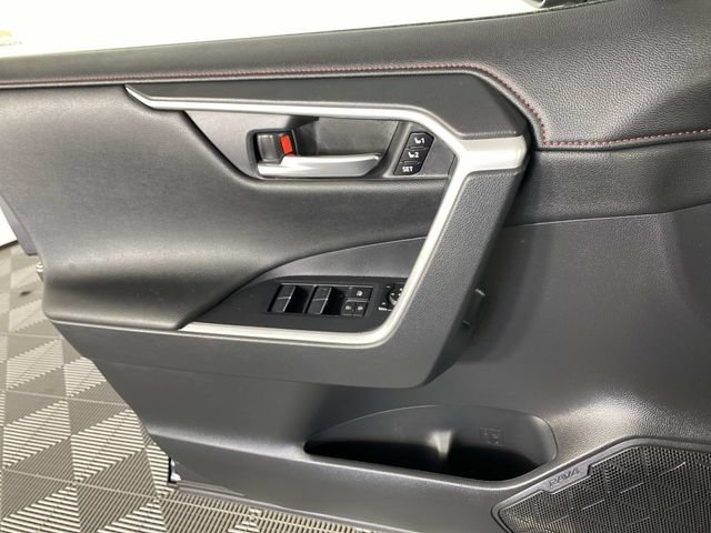 Used 2022 Toyota RAV4 XSE w/ Premium Package AWD/4WD image 25