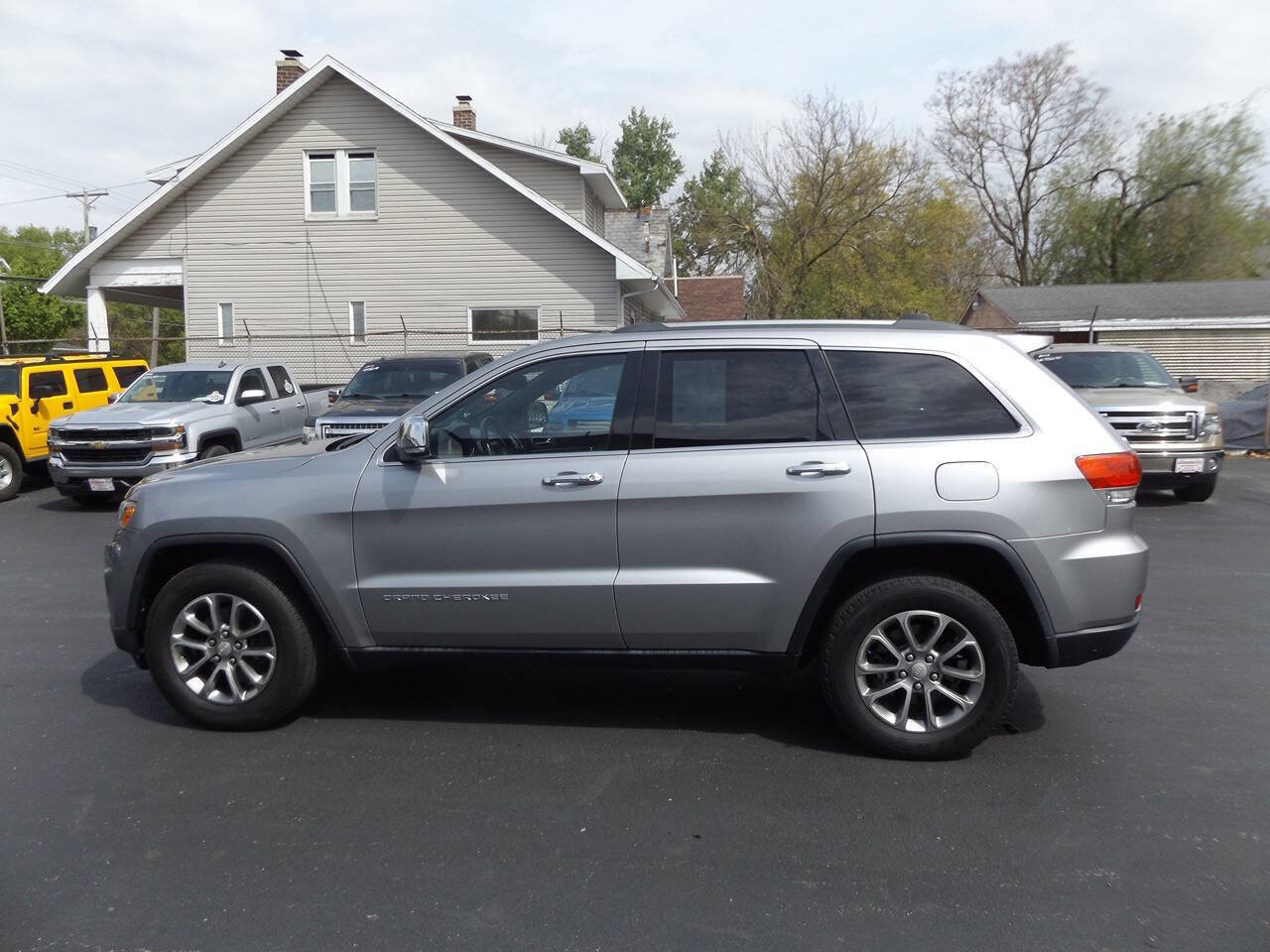 Used 2014 Jeep Grand Cherokee Limited AWD/4WD image 10