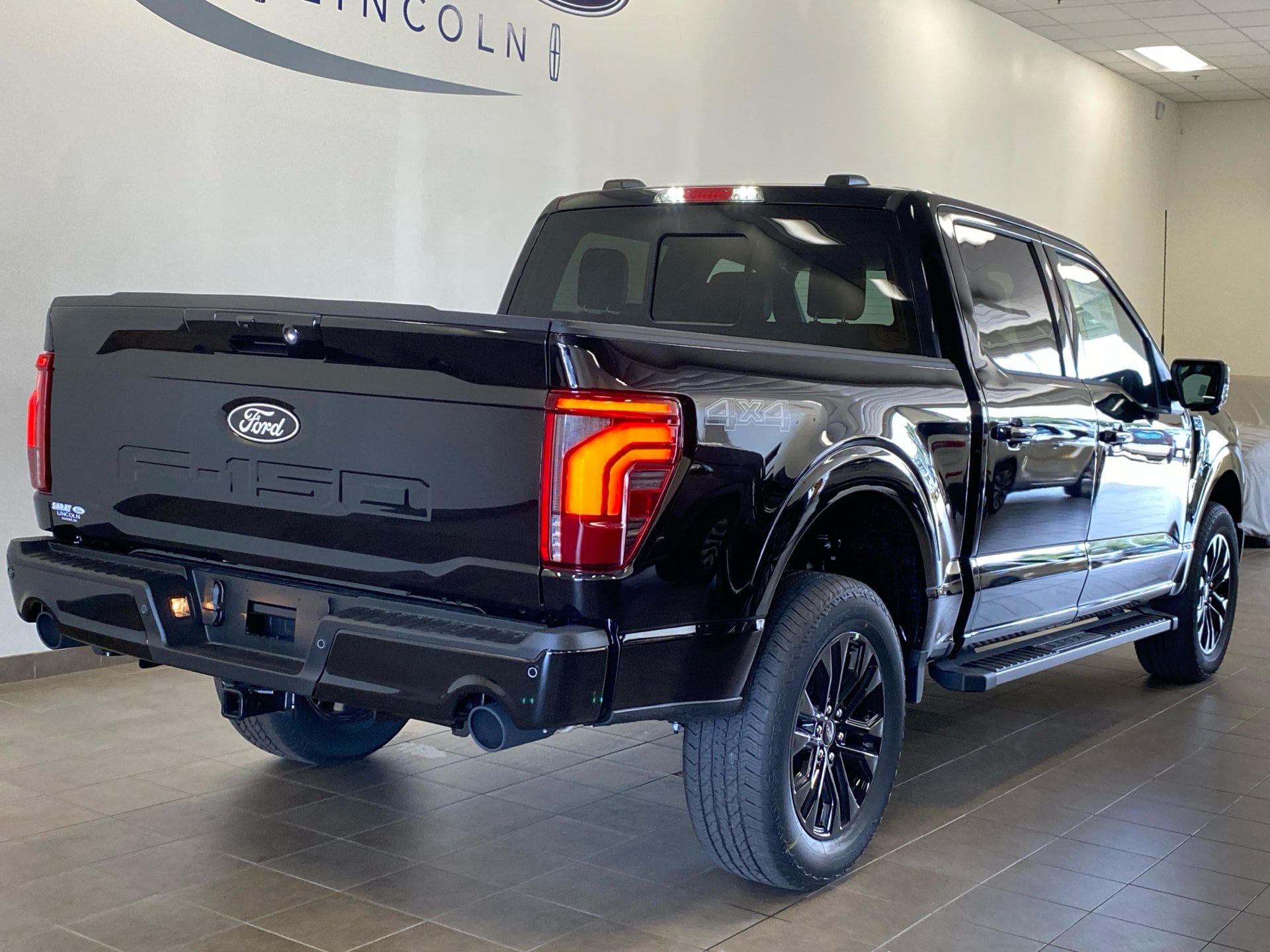 New 2026 Ford F150 Lariat w/ Equipment Group 501A Mid AWD/4WD image 7