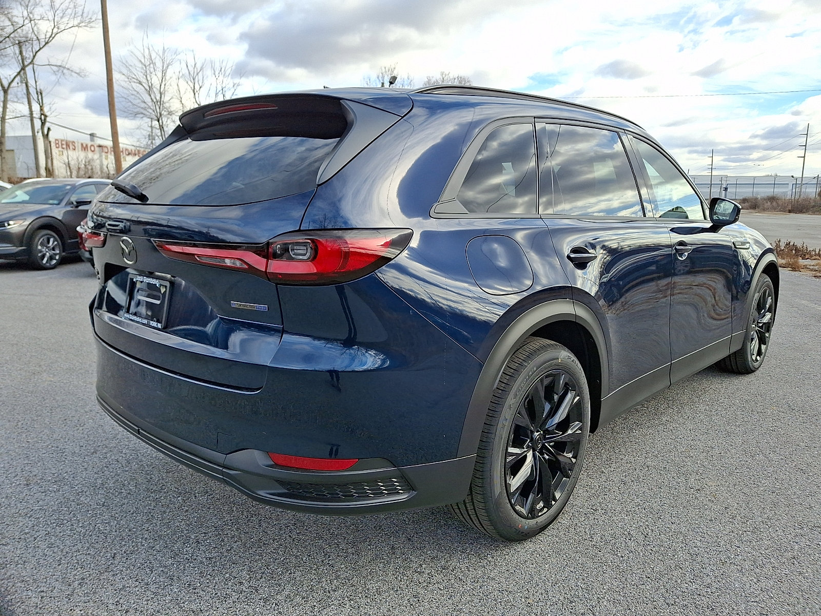 New 2026 MAZDA CX-90 Plug-In Hybrid w/Premium Sport image 4