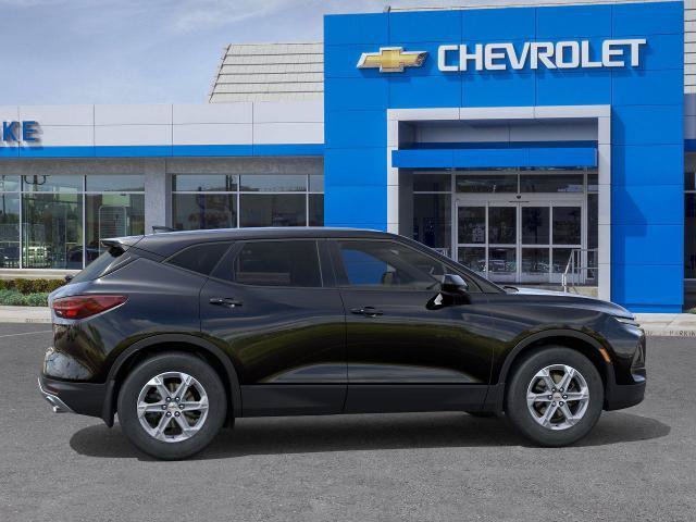 Used 2025 Chevrolet Blazer LT w/ Driver Confidence Package FWD image 5