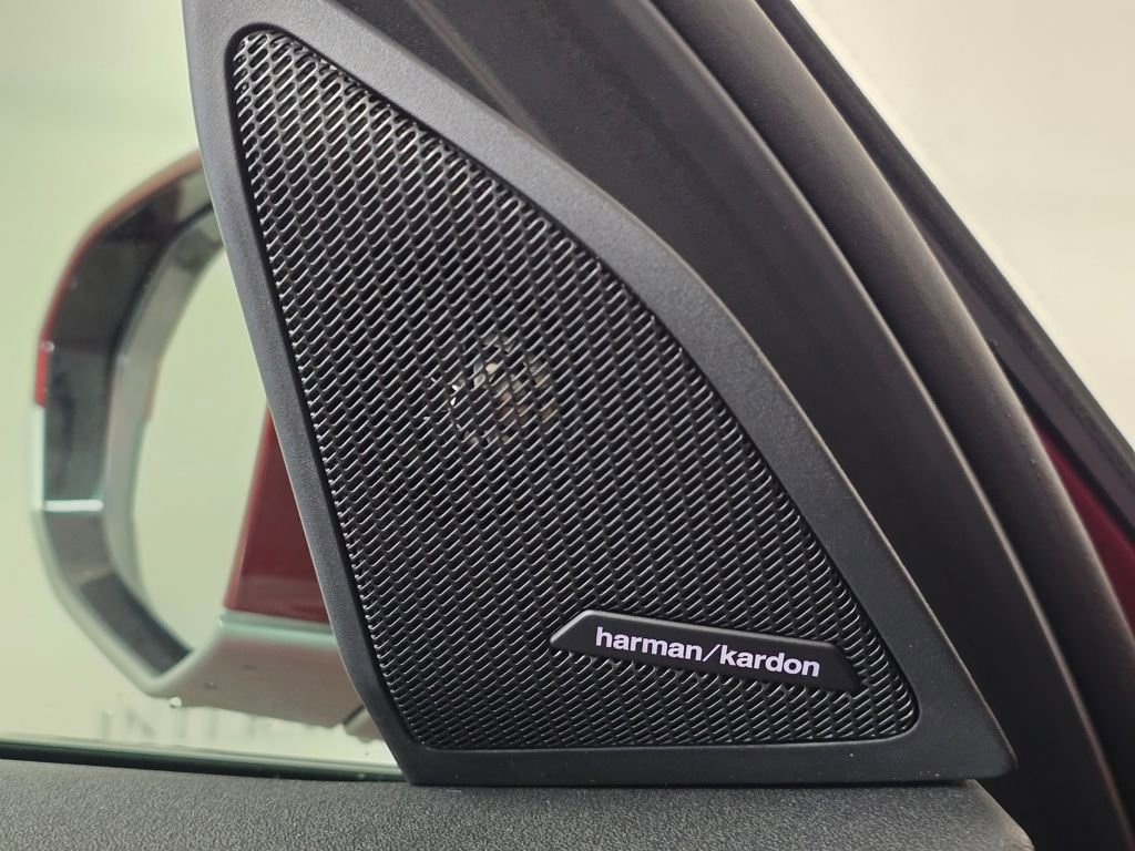 Used 2025 BMW X3 xDrive30i w/ Premium Package image 12