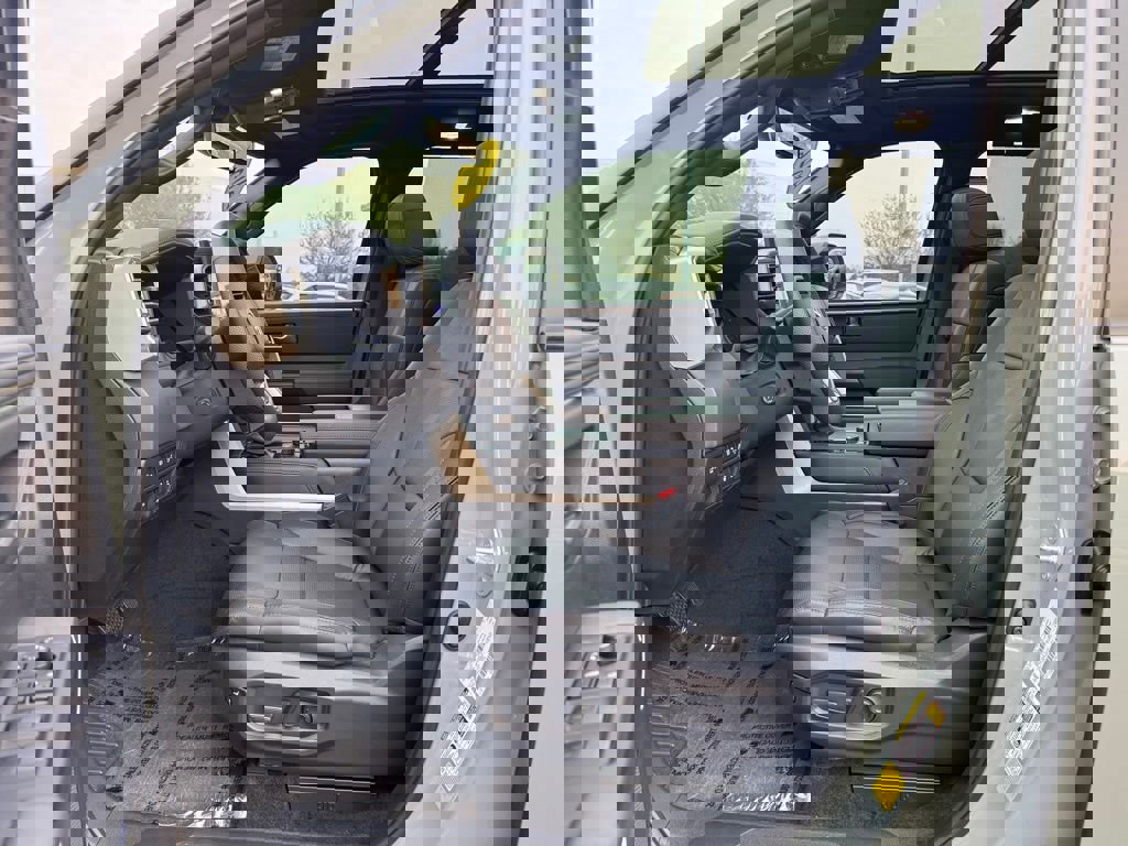 Used 2026 Toyota Sequoia Platinum image 23