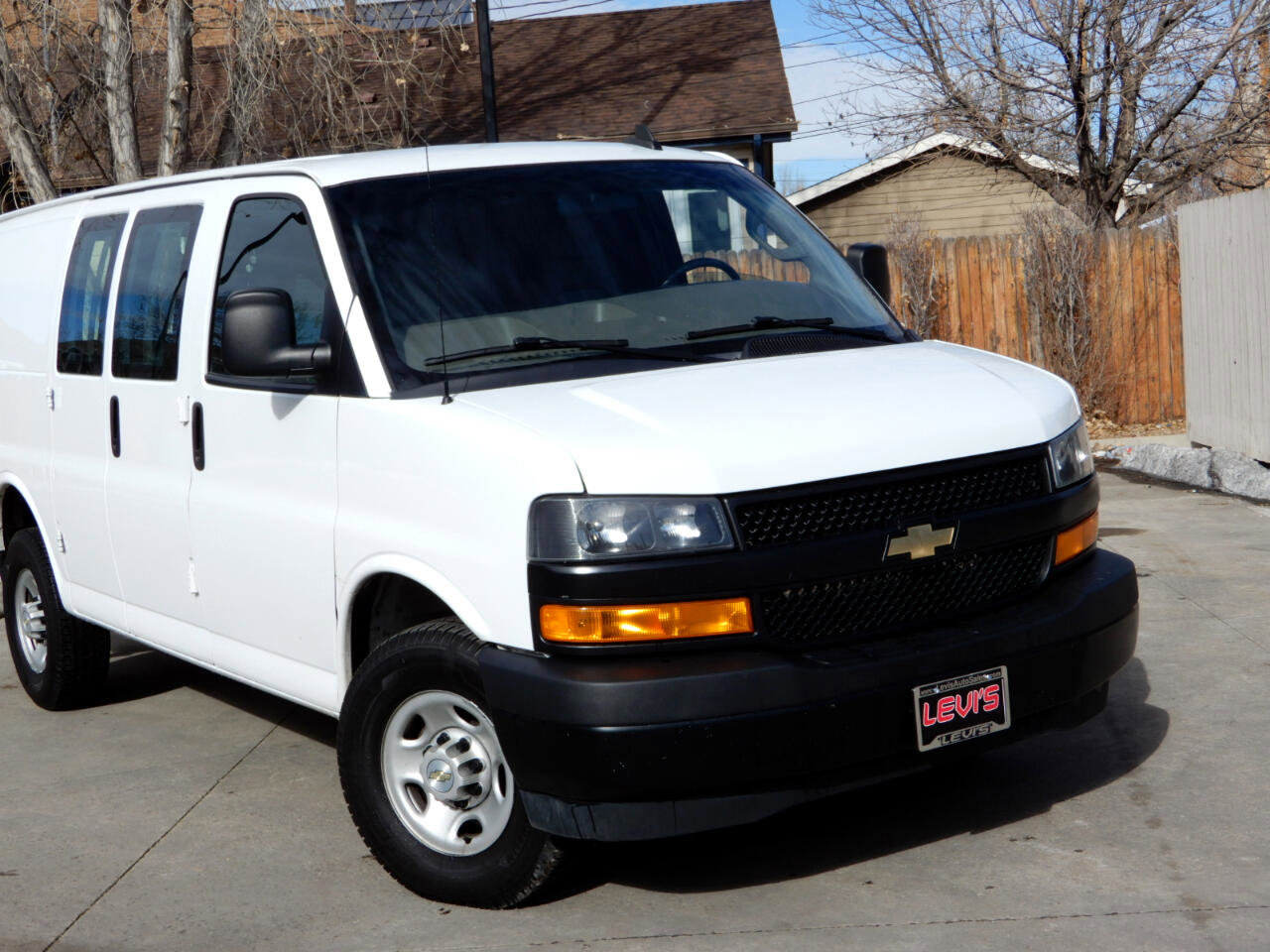 Used 2022 Chevrolet Express 2500 w/ Driver Convenience Package image 2