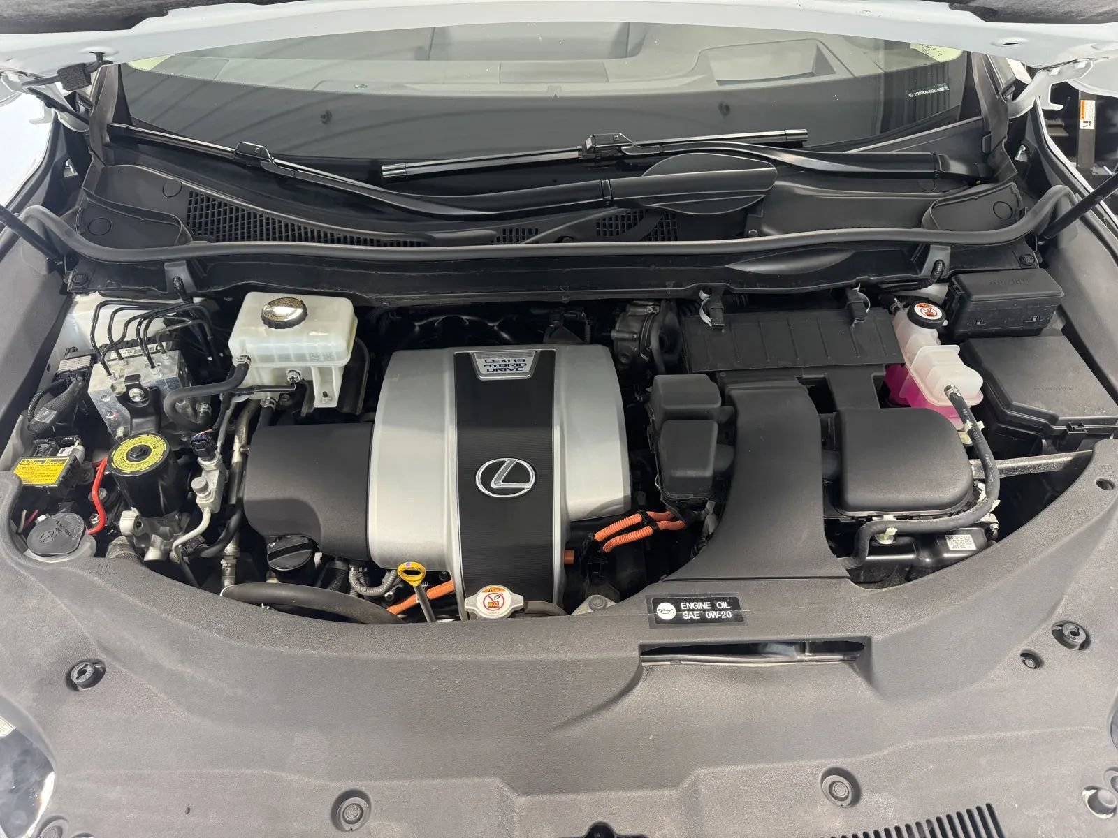 Used 2018 Lexus RX 450h AWD w/ Luxury Package image 39