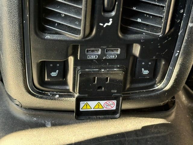 Used 2017 Jeep Grand Cherokee Overland AWD/4WD image 15