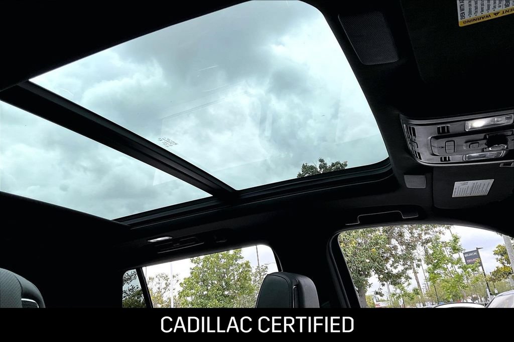 Certified 2023 Cadillac Escalade Premium Luxury AWD/4WD image 13