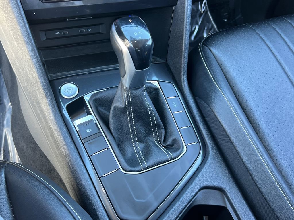 Certified 2024 Volkswagen Tiguan SE image 29