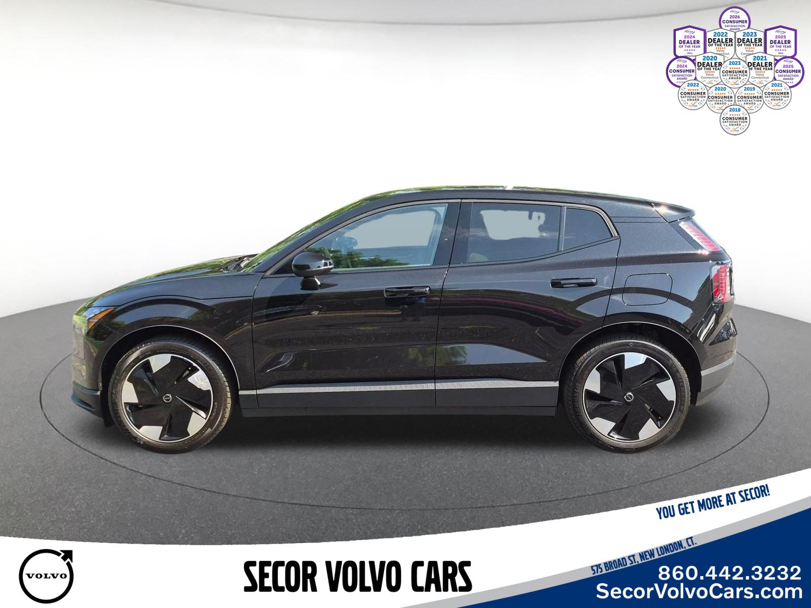 Used 2025 Volvo EX30 Plus w/ Protection Package Premier AWD/4WD image 9