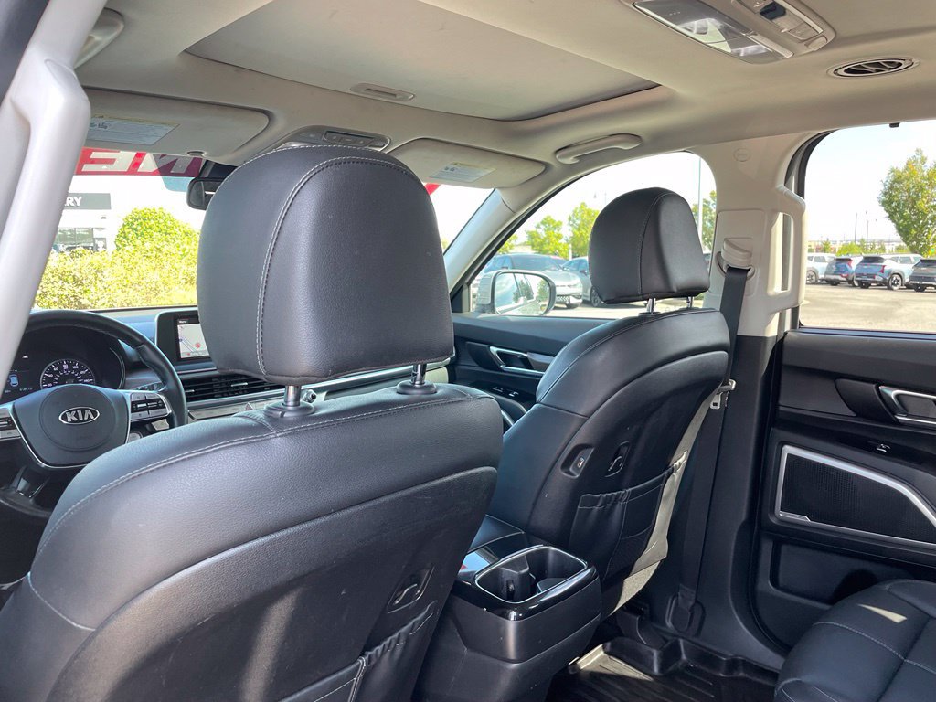 Used 2021 Kia Telluride EX w/ EX Premium Package AWD/4WD image 28