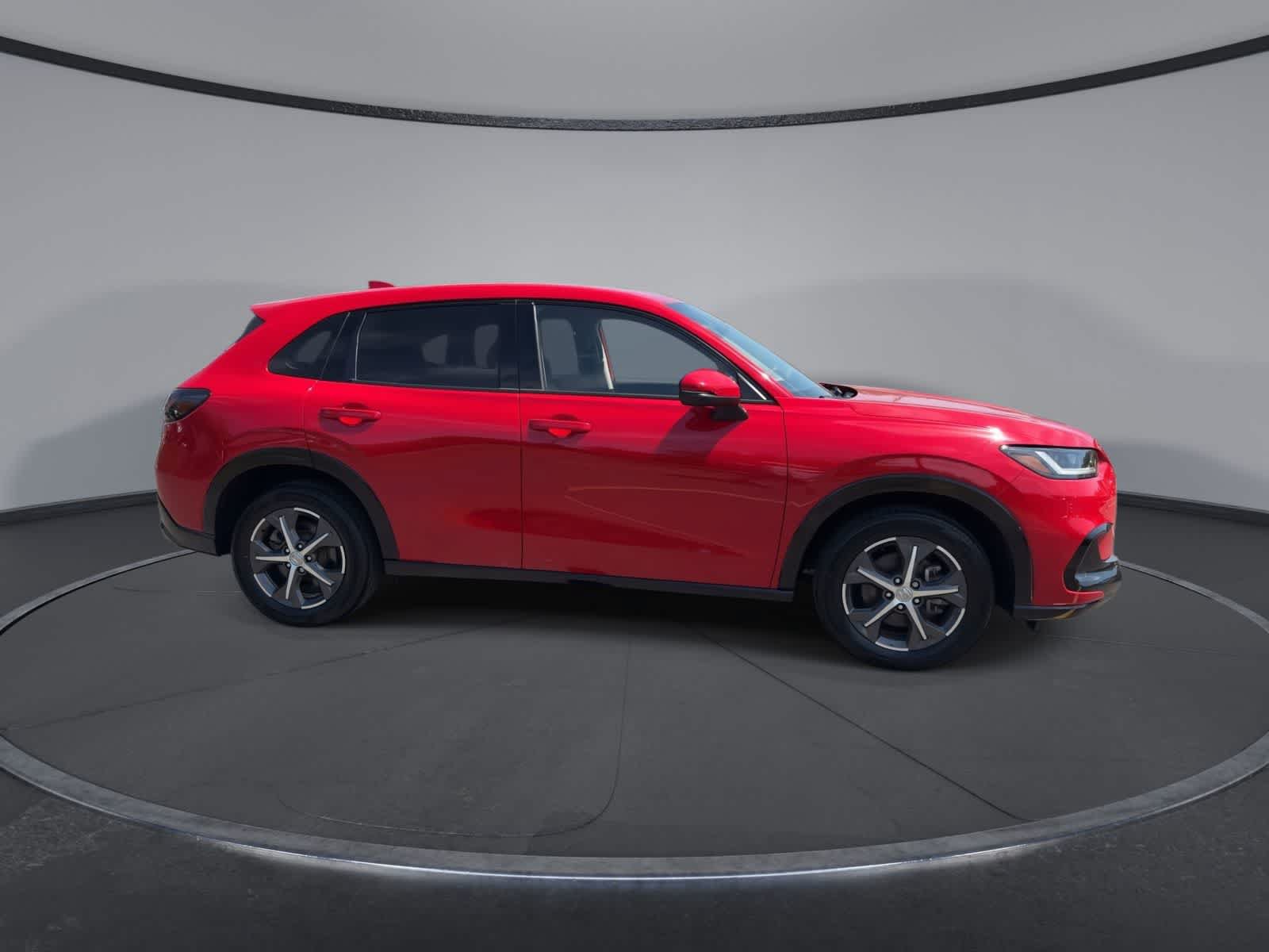 Used 2024 Honda HR-V EX-L image 9