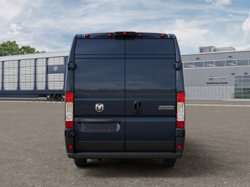 New 2026 RAM ProMaster 3500 w/ Crew Van Package FWD image 8