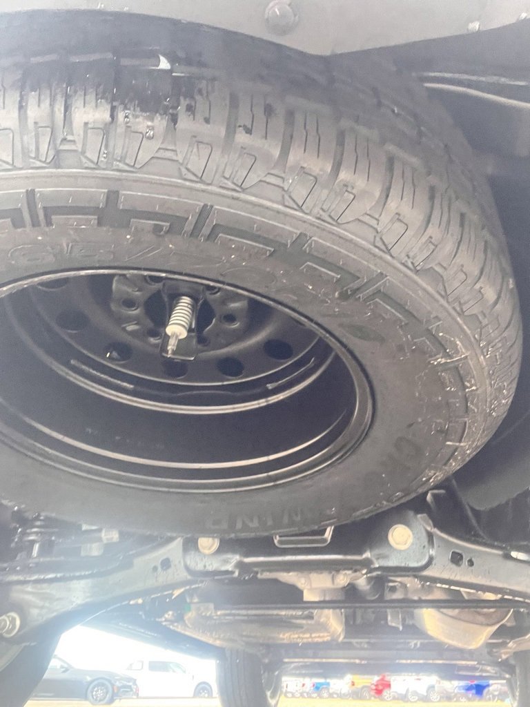 New 2025 Ford Expedition Active image 25