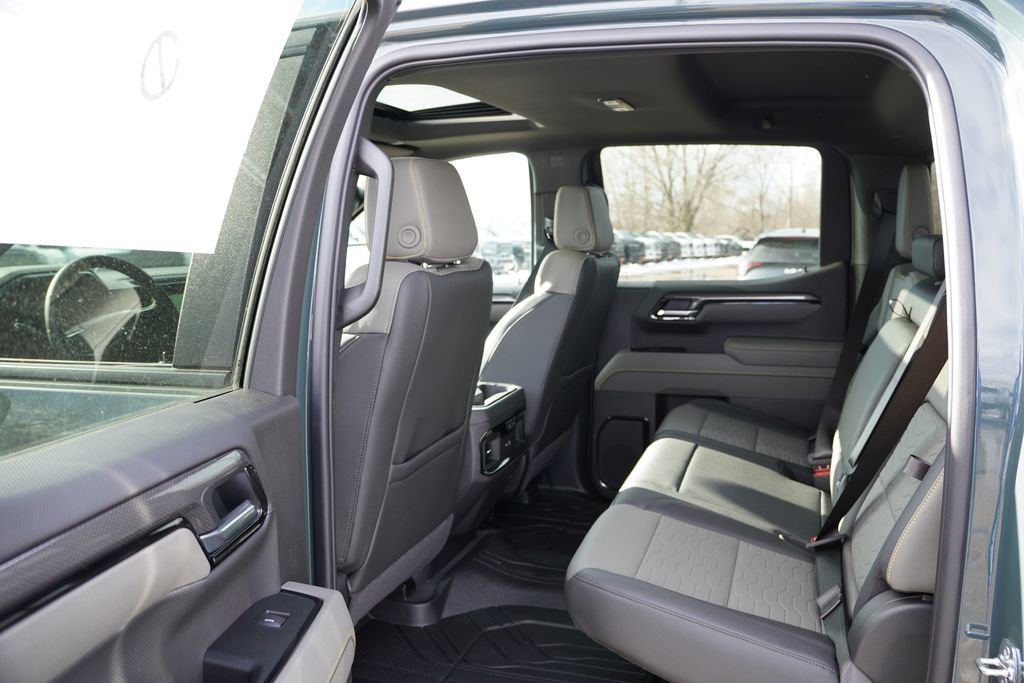 New 2026 Chevrolet Silverado 1500 ZR2 image 12