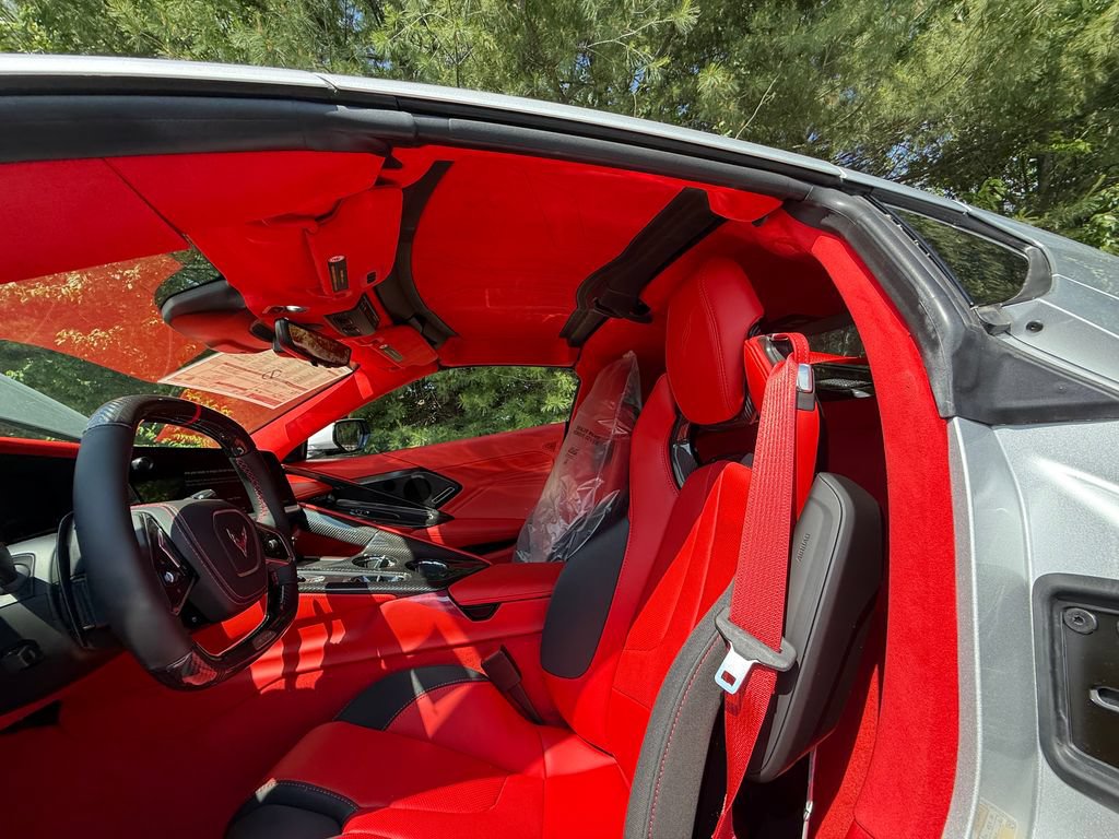 New 2026 Chevrolet Corvette Z06 w/ Stealth Interior Trim Package RWD image 19