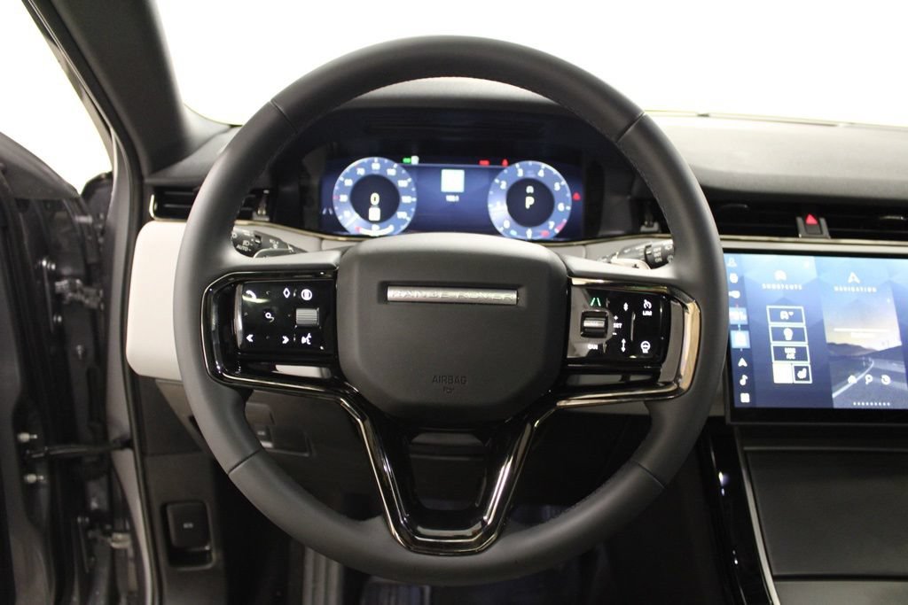 Used 2026 Land Rover Range Rover Evoque S AWD/4WD image 10