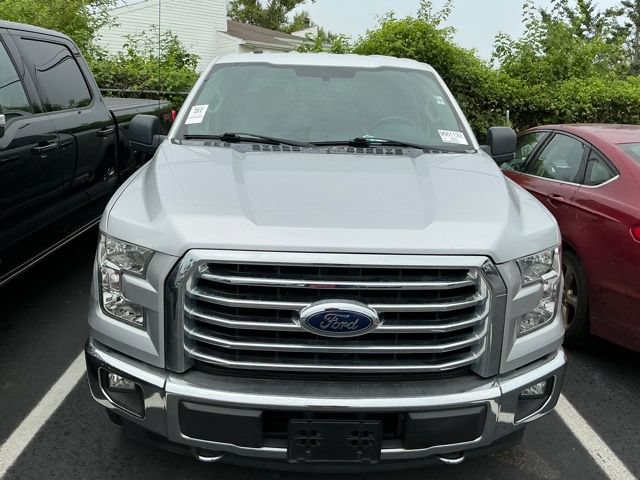 Used 2017 Ford F150 XLT w/ Equipment Group 302A Luxury AWD/4WD image 3