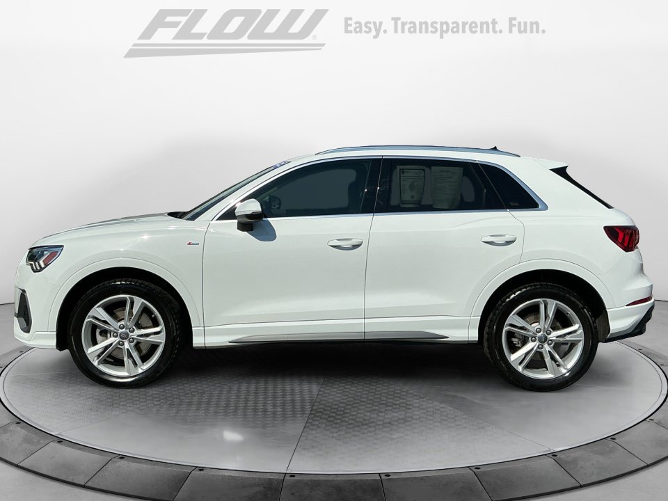 Used 2020 Audi Q3 2.0T Premium Plus w/ Premium Plus Package AWD/4WD image 5